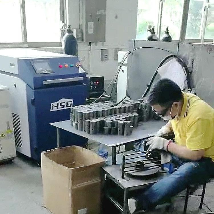 手持式铝板光纤激光焊机 宏山激光焊接机
