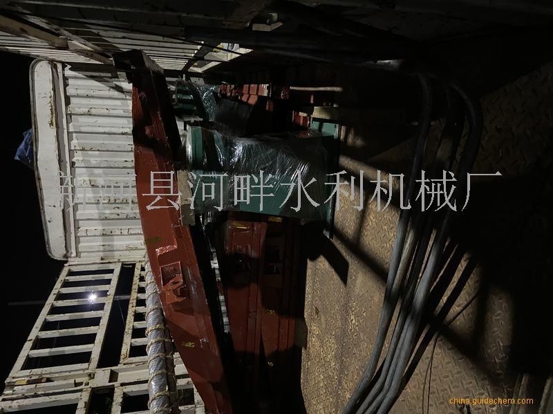 南京污水处理厂1000*1000附壁式铸铁方闸门