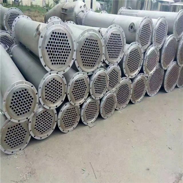 二手卧式列管换热器出售